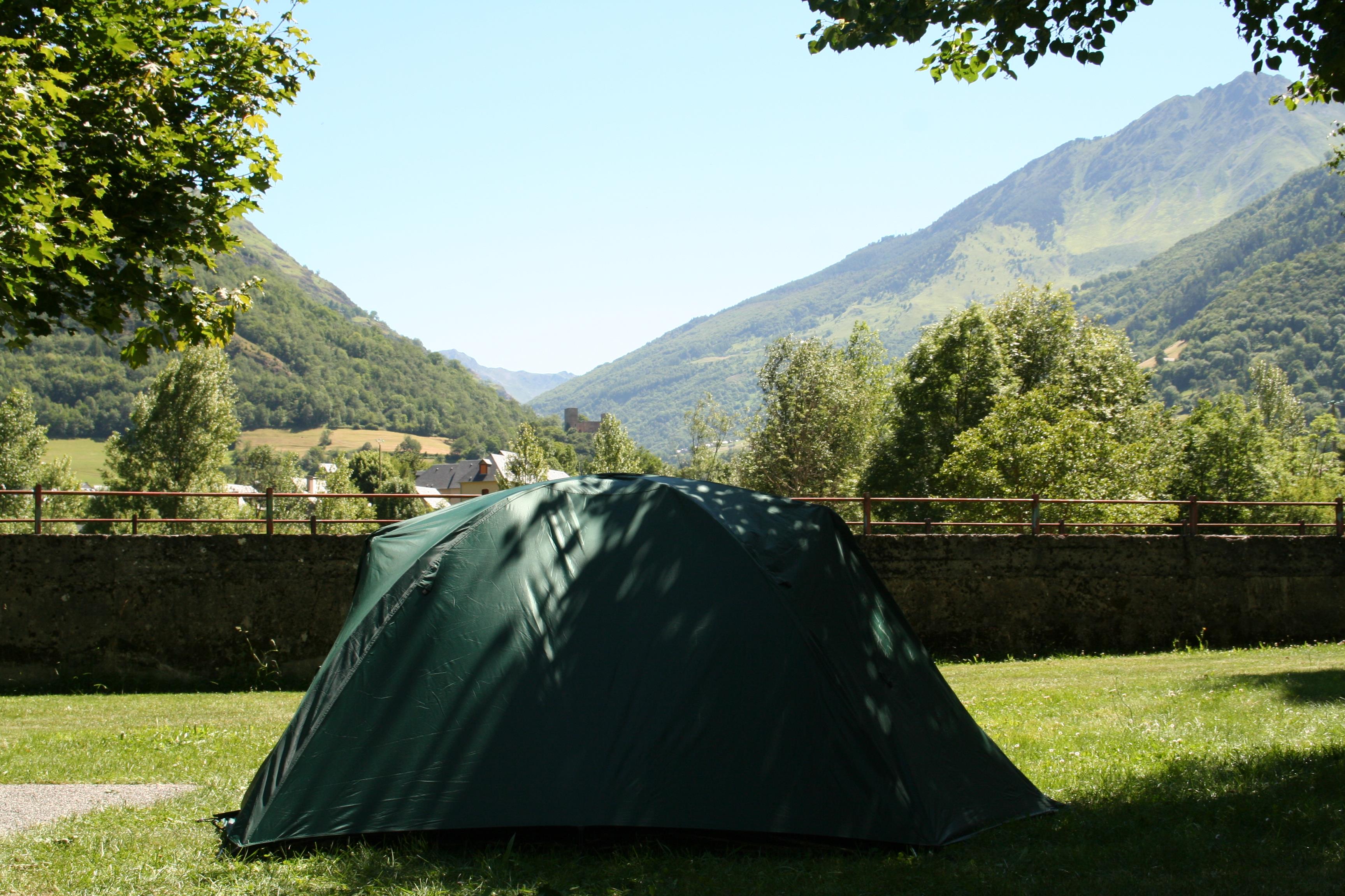 Pakket 1 - NATURE : standplaats + 1 auto + tent of caravan
