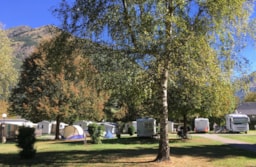 Camping LE HOUNTA - image n°2 - Roulottes