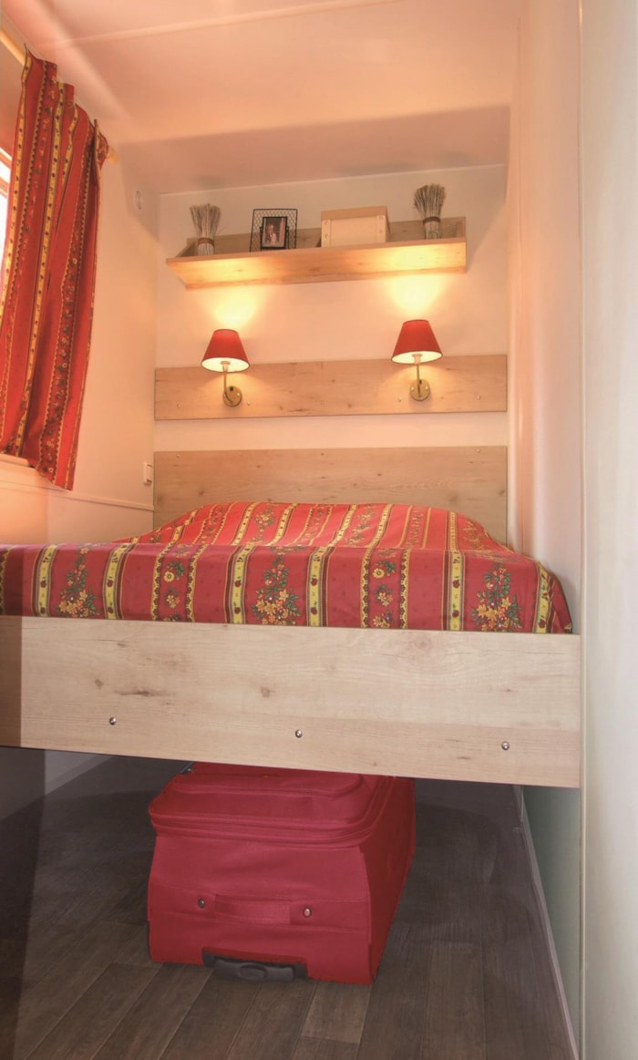 Roulotte Tout Confort - 2 Chambres - Esprit Cosy - Kitchenette, Salle De Bain Et Toilettes