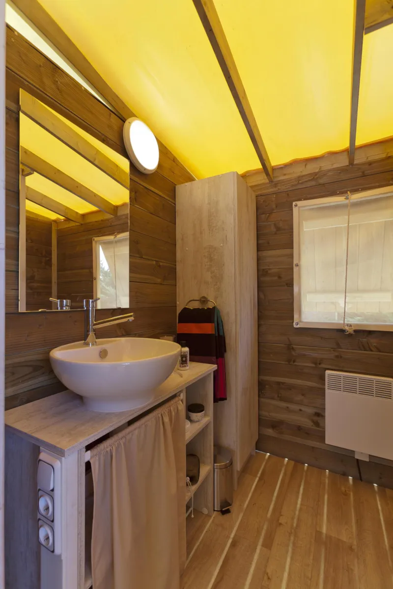 Bungalow Toilé Carrelet Sur Pilotis - 2 Chambres - Atypique Et Tout Confort - Avec Kitchenette, Douche Et Toilettes