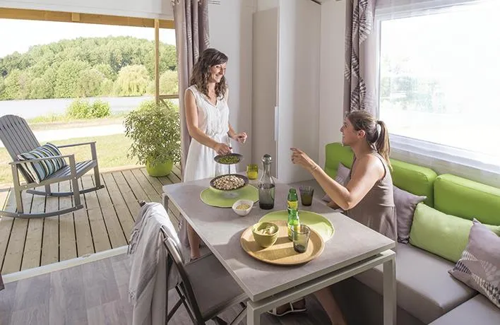 Panama - 2 Chambres - Profitez En Toute Saison De Sa Terrasse Couverte ! (M)