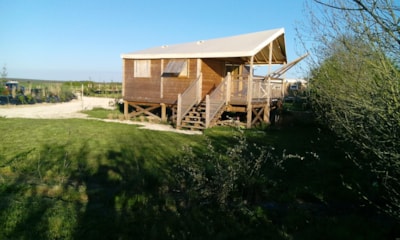 Canvas bungalow Carrelet on piles - 2 bedrooms