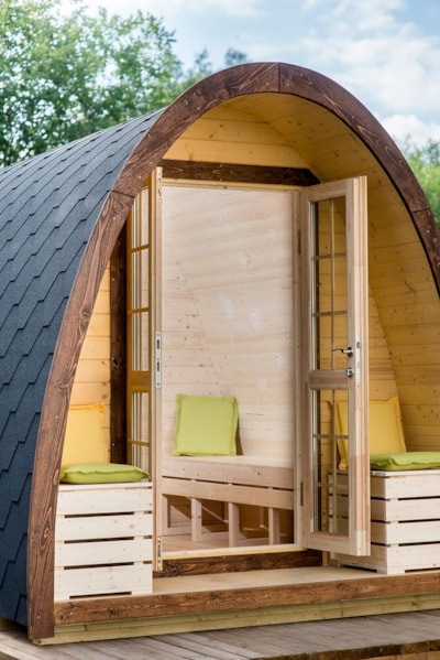 Wooden cabin POD