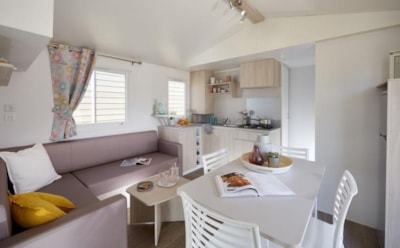 EVO 33 - 3 bedrooms - Air-conditioning included & Semi-covered terrace -