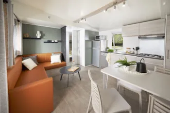 Mietunterkunft - Super Evo - 3 Chambres - Terrasse Semi Couverte - Climatisation & Lave-Vaisselle Inclus ! - Camping Ferme Pédagogique de Prunay