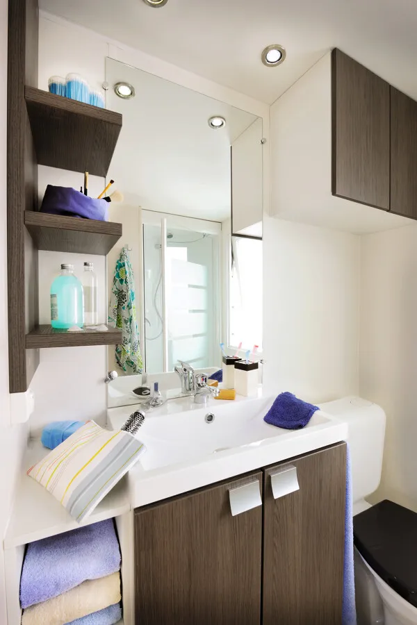 Mobile Home Family Grand Confort- 3 Chambres + 1 Mezzanine + 2 Salles De Bain+Terrasse Couverte 18M2