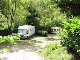 Camping Le Mouretou - image n°3 - Roulottes