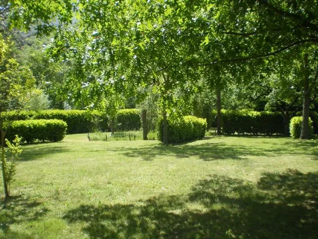 Forfait Duo: Emplacement Avec Électricité 6A + 1 Voiture