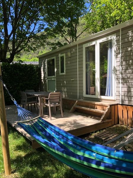 Air-conditioned mobile home for 4 people