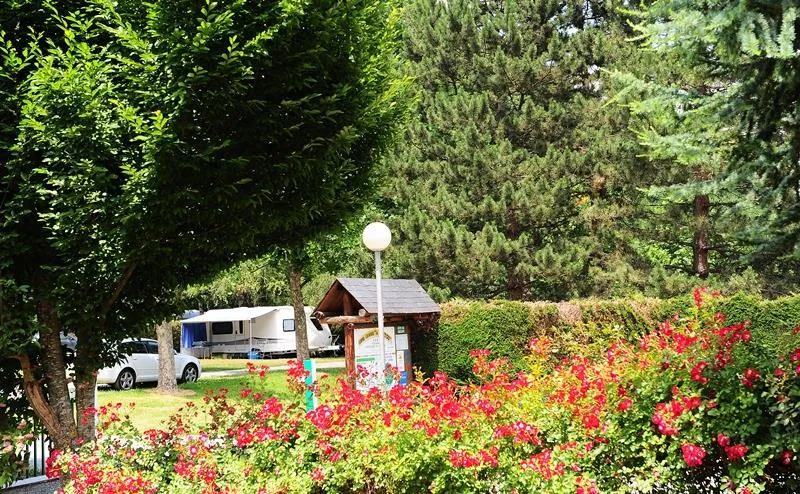 Le Lustou - Camping, Mobil-homes, Gîte de Groupe - image n°1 - Camping2Be