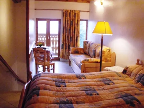 Chambre - Chambre "Le Chant Du Pinson" - image n°2 - Camping Le Soleillant