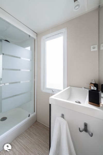 Mobile home Mouette (2 bedrooms) -   sheltered terrace