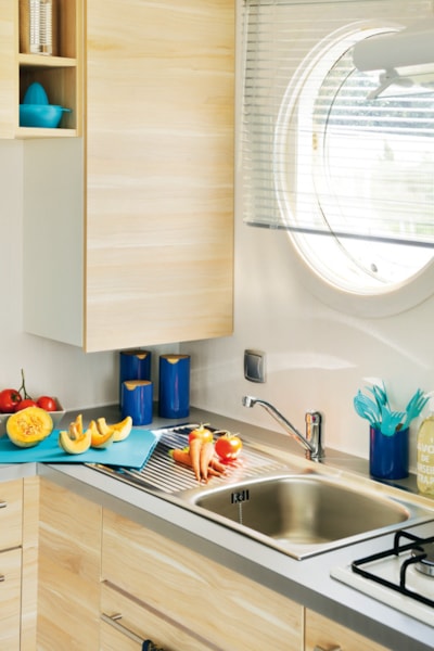 Mobile-home Confort 33m² 2 bedrooms + air-conditioning + TV + Dishwasher + sheltered terrace