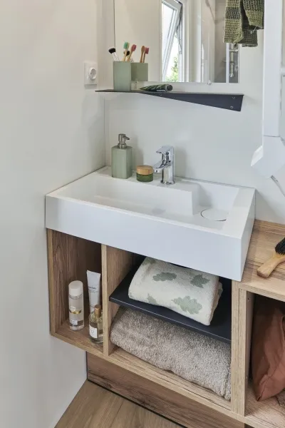 Mobil-Home Riviera Confort 25M² - 2 Chambres + Clim + Tv + Terrasse Couverte – Arrivée Dimanche