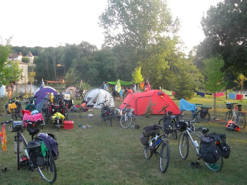 Camping Les Catalpas