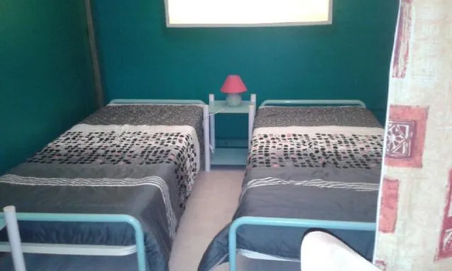 B 15 Bungalow Toilé 2 Ch  ( Sans Santaires)