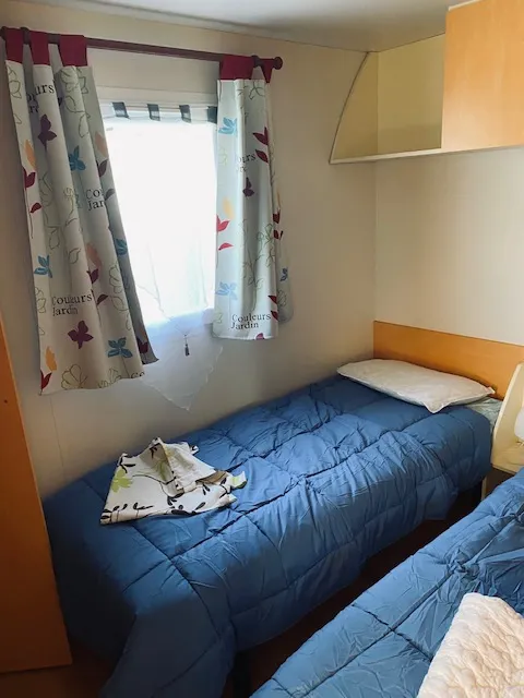 H 07 Mobilhome Clim  2 Ch Grande Terrasse