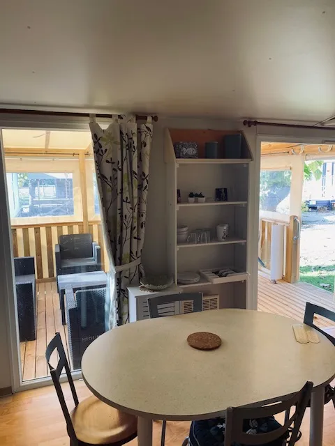 H 07 Mobilhome Clim  2 Ch Grande Terrasse