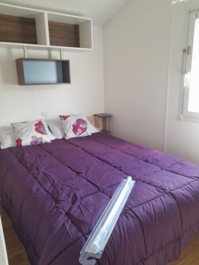 H09 MOBIL HOME with air conditioning - 2 bedrooms - large terrace