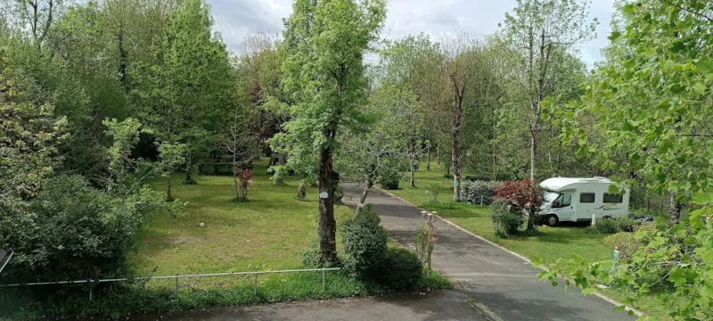 Emplacement : Tente + Vélo