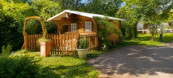 Huuraccommodatie(s) - Klein Trekkershutje (Zonder Keuken Of Water) - Camping Uhaitza Le Saison