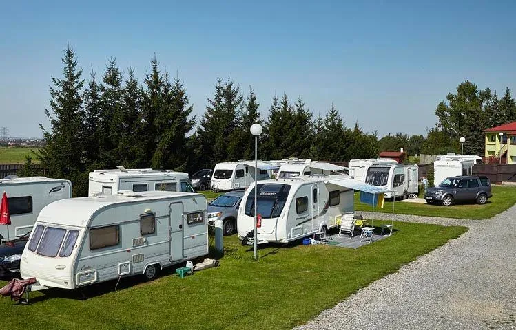 Emplacement Standard 100M² - Électricité 6A