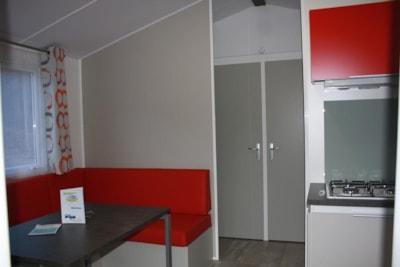 Mobil home 2 bedrooms + sheltered terrace- PANAMA