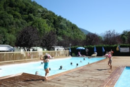 Camping LE PYRENEEN - image n°19 - Roulottes