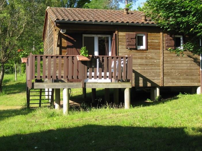 Location - Chalet 35M² - Camping Le Repaire