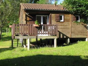 Mietunterkunft - Chalet 35M² - Camping Le Repaire