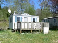 Large 2-Bedroom Mobile Home R19