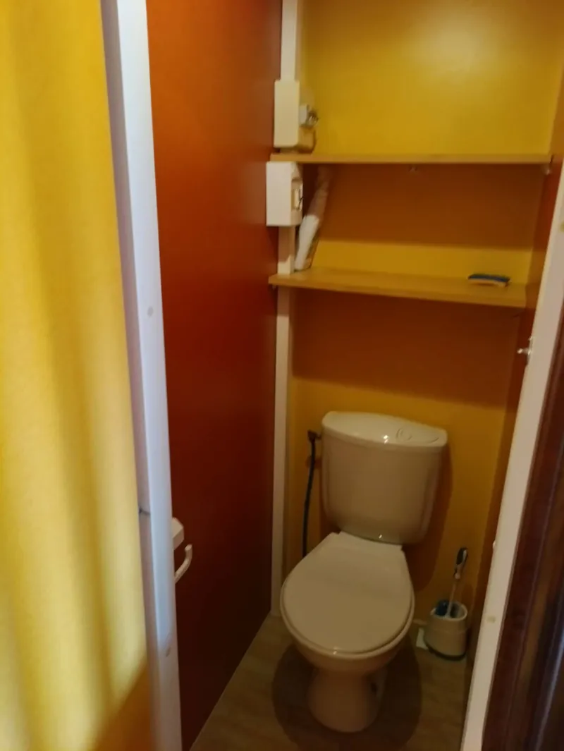 Petit Mobil-Home 2 Chambres - Terrasse En Bois Non Couverte - 20M² (R14 - 038)