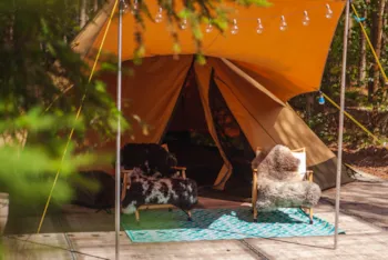 Mietunterkunft - Tipi - Landgoedcamping Het Meuleman