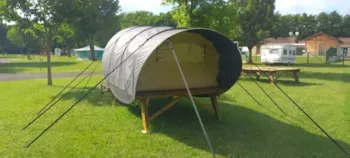 Mietunterkunft - Zelt Dk'bane - 1 Schlafzimmer - Ohne Sanitäranlagen - Camping Les Berges du Célé