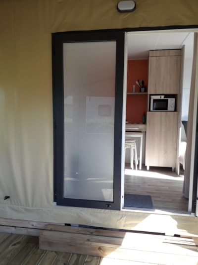 Bungalow COCO SWEET - 2 bedrooms - 16 m² - XXL awning - without sanitary facilities — 5