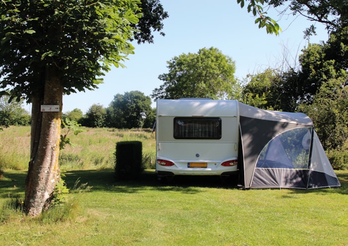 Emplacement Confort + Électricité + Eau