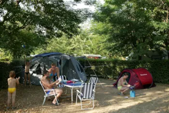 Stellplatz - Stellplatz - Camping RIVIERE DE CABESSUT