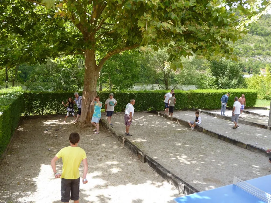 Camping RIVIERE DE CABESSUT