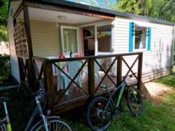 Accommodation - Cabine Rocamadour - Camping RIVIERE DE CABESSUT