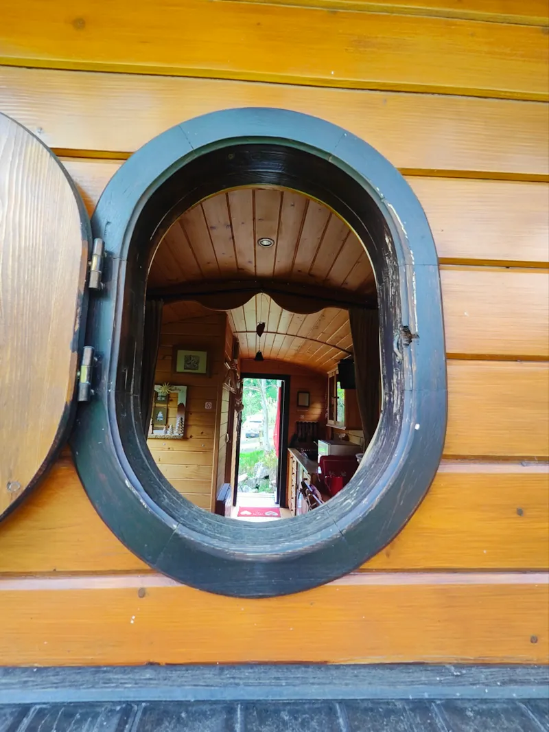 Roulotte Gentiane 12 M²