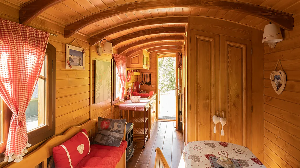 Location - Roulotte Ancolie - Camping Les Tilleuls