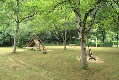 Camping package (pitch, 1 vehicle)
