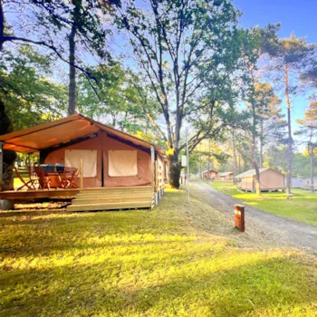 Location - Bungalow Victoria Nature - CAMPING LES 3 SOURCES MAEVA ESCAPADES
