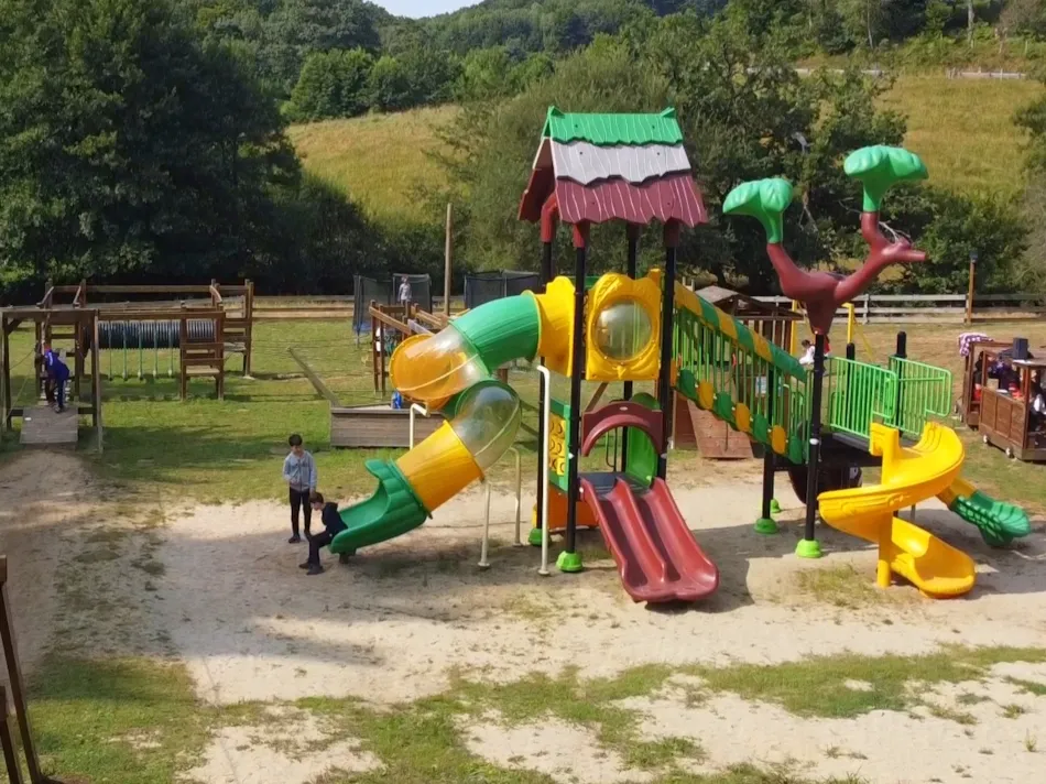 CAMPING LES 3 SOURCES MAEVA ESCAPADES