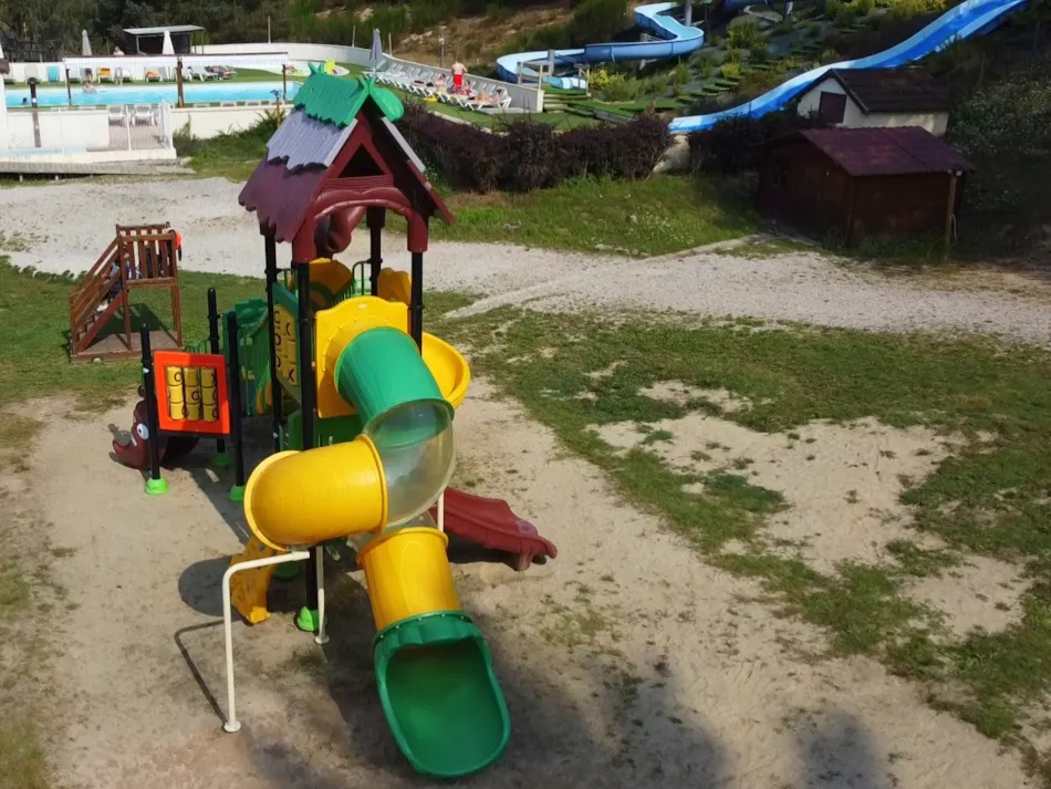 CAMPING LES 3 SOURCES MAEVA ESCAPADES