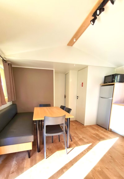 Superior Terracotta Mobile Home – 3 Bedrooms