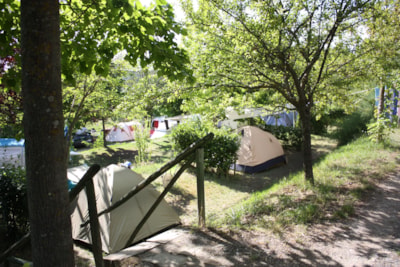 Small tent Pitch 10/40 m² — 2