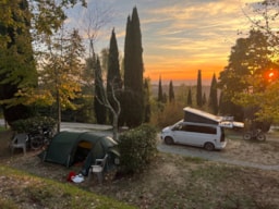 Stellplatz - Stellplatz Zelt 10/40 M² - Camping Panorama del Chianti