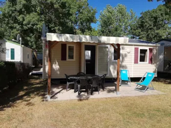 Mietunterkunft - Mobilheim Standard 3 Schlafzimmer + Terrasse (Strandseite) - Flower Camping l'Escale du Perthuis