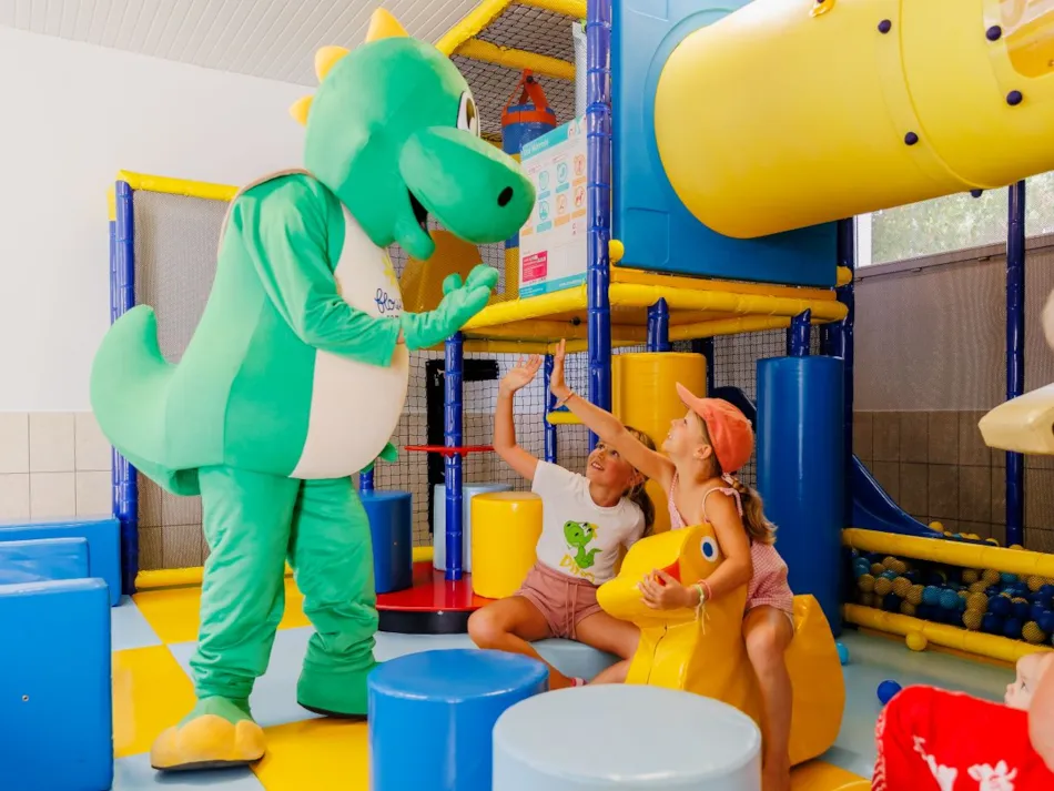 Flower Camping l'Escale du Perthuis